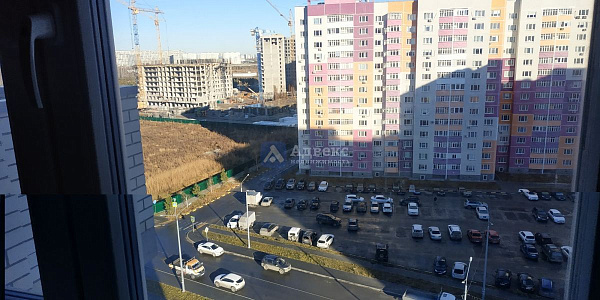 Квартира 3-комн., 76.8 м²