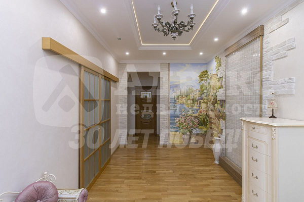 2-к квартира, 103 кв.м.
