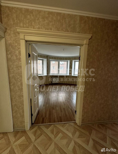 Квартира 4-комн., 121.6 м²