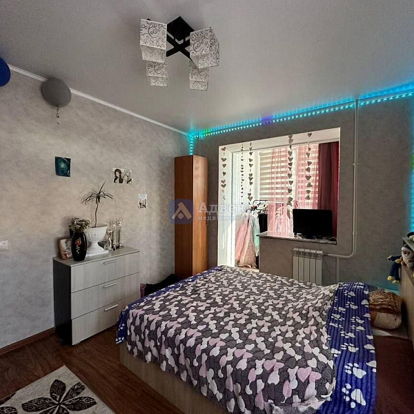 Квартира 2-комн., 60 м²