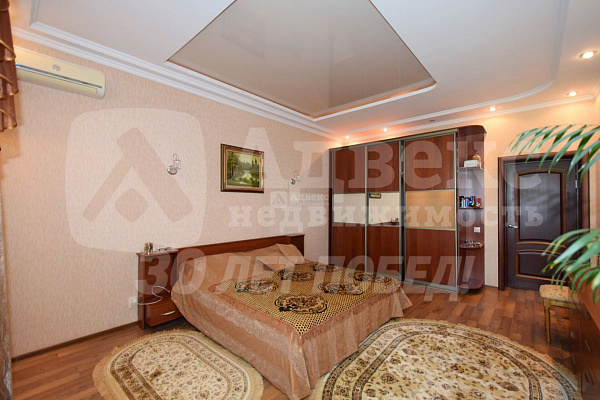 Дом, 263.6 кв.м.