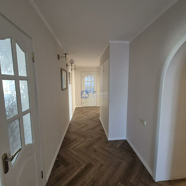 4-к квартира, 162 кв.м.
