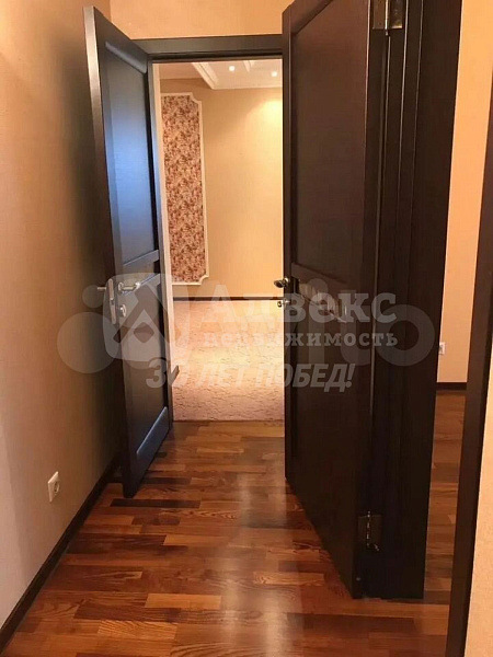 Квартира 3-комн., 95.9 м²