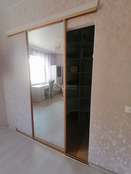 Квартира 3-комн., 145.1 м²