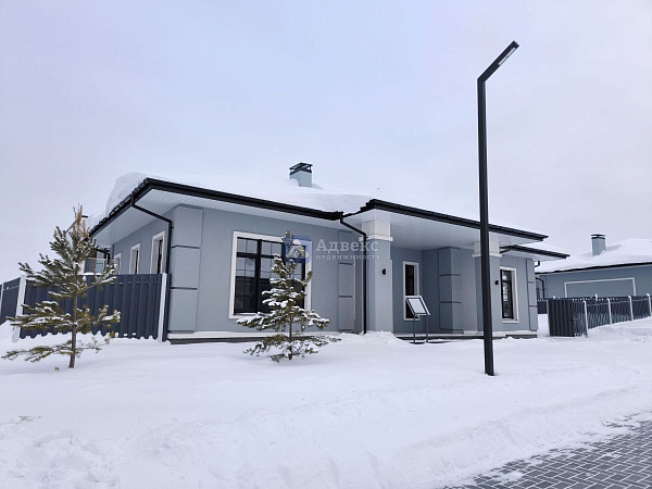 Коттедж 200 м²