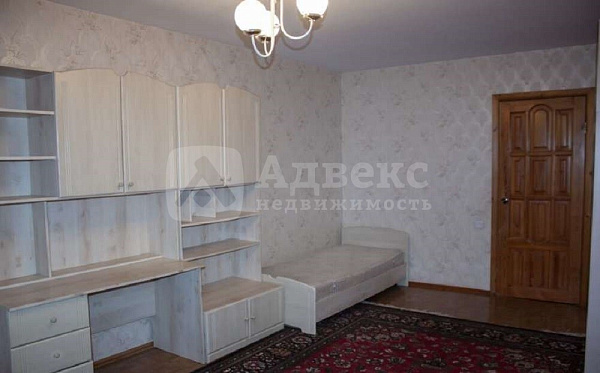 Квартира 5-комн., 124.7 м²