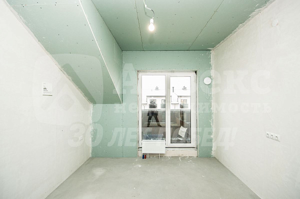 Квартира 3-комн., 144.78 м²