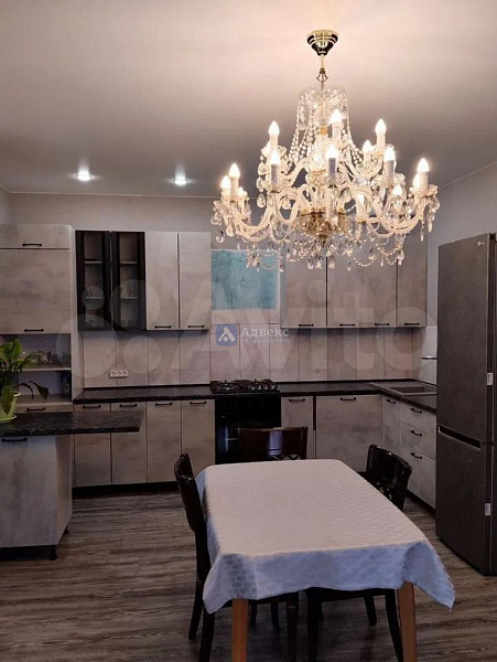 Коттедж 100 м²