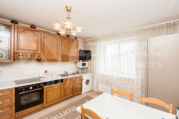 Квартира 3-комн., 87 м²