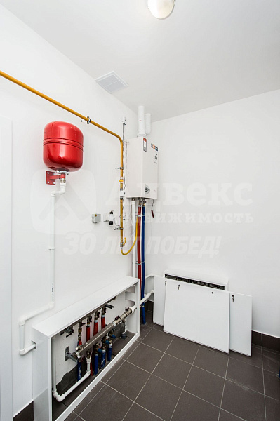 Квартира 3-комн., 144.78 м²