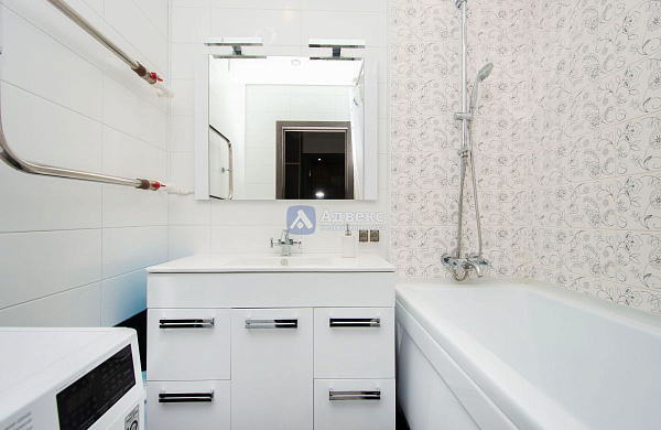 2-к квартира, 53 кв.м.