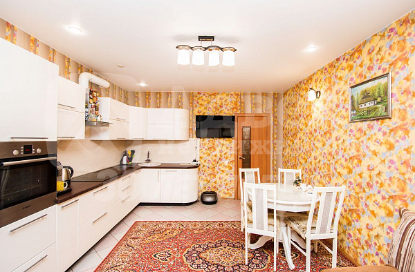 Квартира 1-комн., 66.8 м²