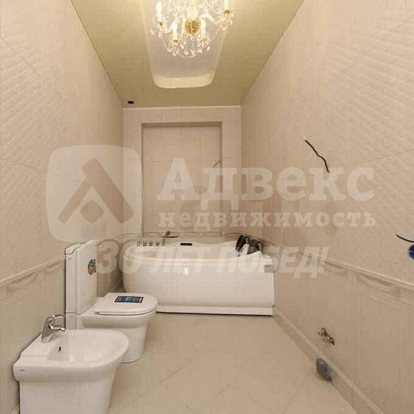 Дом, 260 кв.м.