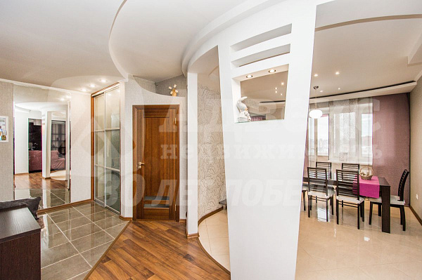 4-к квартира, 120 кв.м.