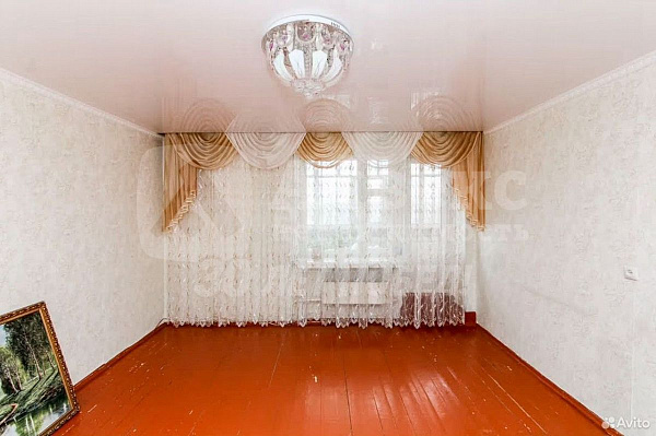 Квартира 4-комн., 74.7 м²