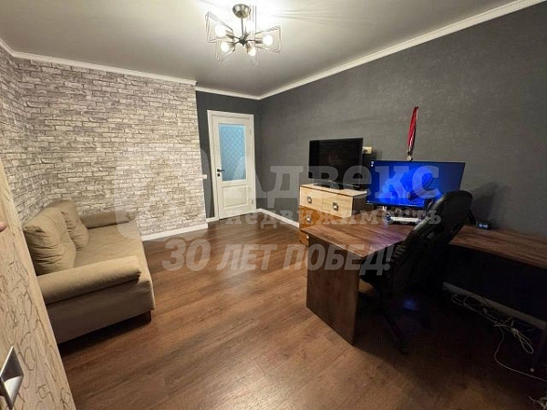 Квартира 3-комн., 75 м²