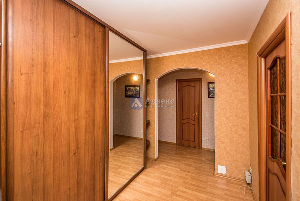Квартира 2-комн., 66.9 м² Квартира 2-комн., 66.9 м²