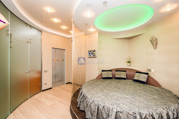 Квартира 3-комн., 119 м²