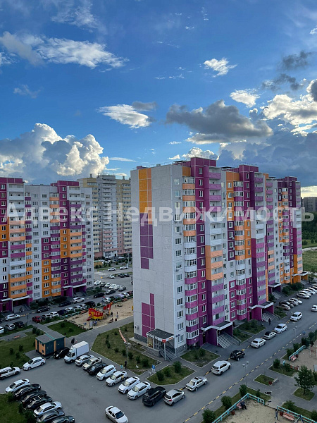 Квартира 3-комн., 90.1 м²