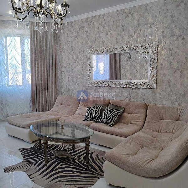 Коттедж 301.2 м²