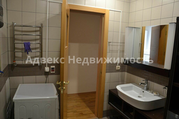 Квартира 3-комн., 102.1 м²