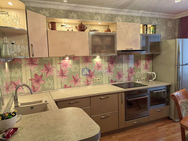 Квартира 2-комн., 67.2 м²