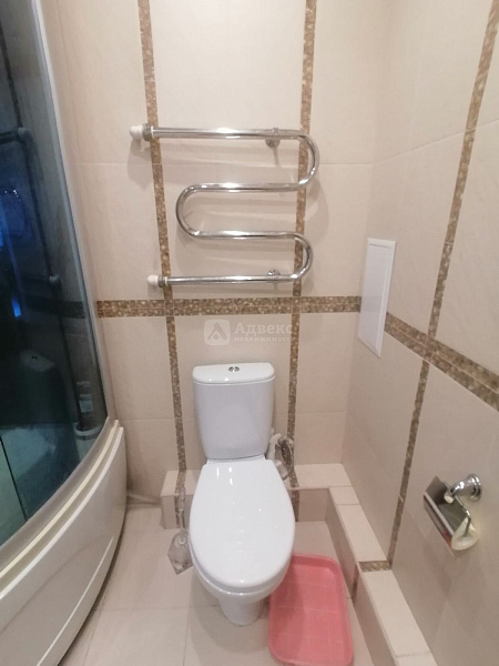 Квартира 3-комн., 145.1 м²