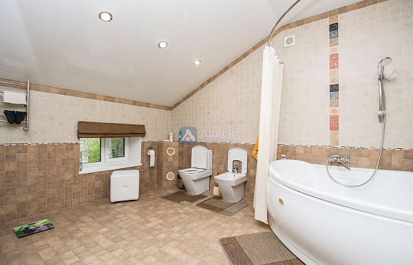 Дом 451.6 м² Дом 451.6 м²