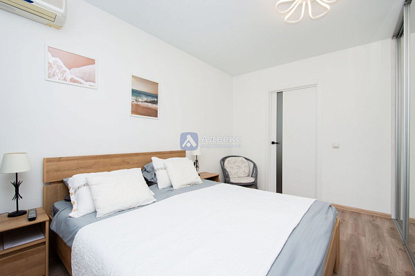 Квартира 1-комн., 45 м²