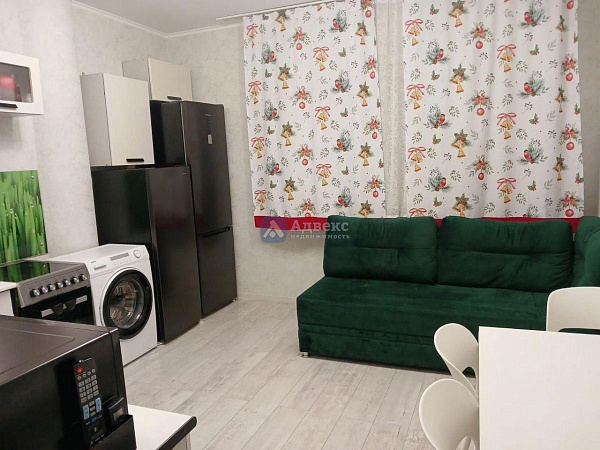 Квартира 2-комн., 80 м²