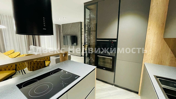 Квартира 4-комн., 95 м²