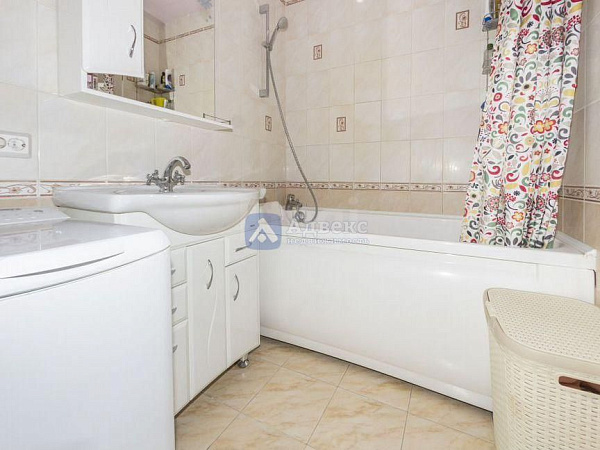 2-к квартира, 72 кв.м.