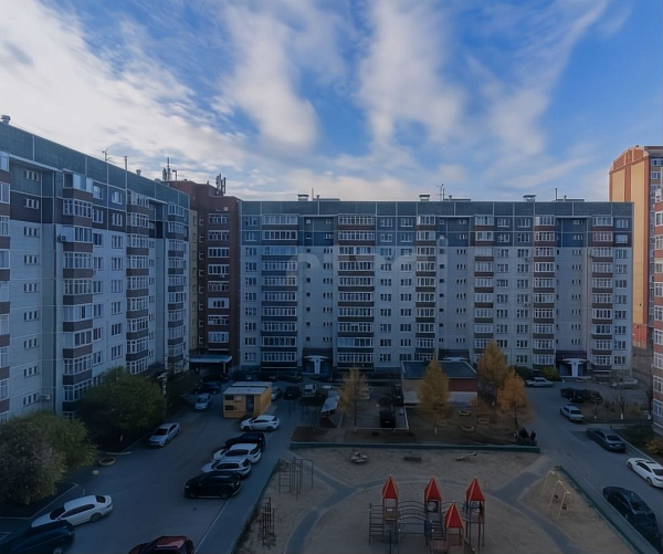 Квартира 3-комн., 90.2 м²
