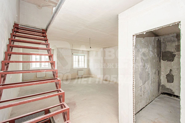 Квартира 2-комн., 129.7 м²