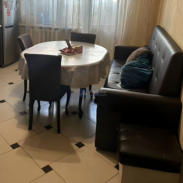 Квартира 3-комн., 90.1 м² Квартира 3-комн., 90.1 м²