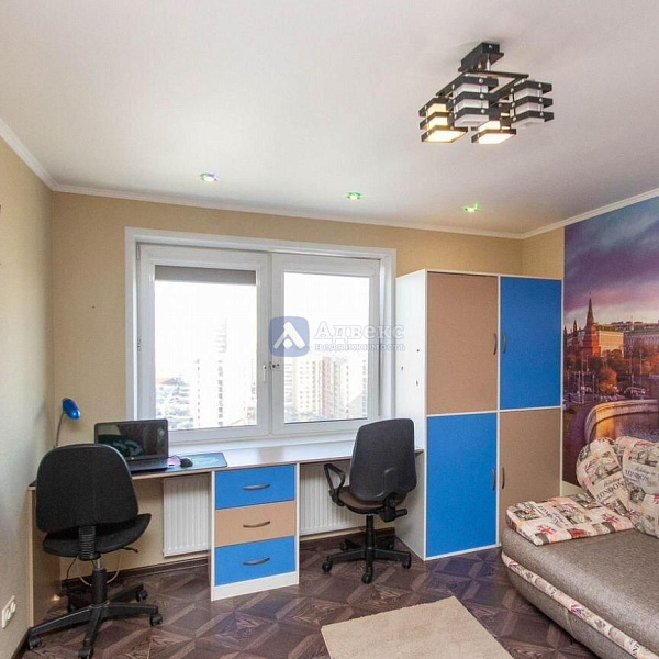 Квартира 3-комн., 74.6 м² Квартира 3-комн., 74.6 м²