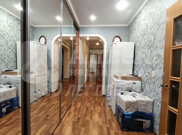 Квартира 3-комн., 111.6 м²