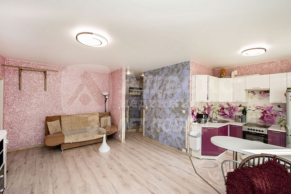 Квартира 3-комн., 54.9 м²