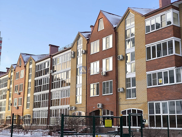 Квартира 3-комн., 94.9 м²