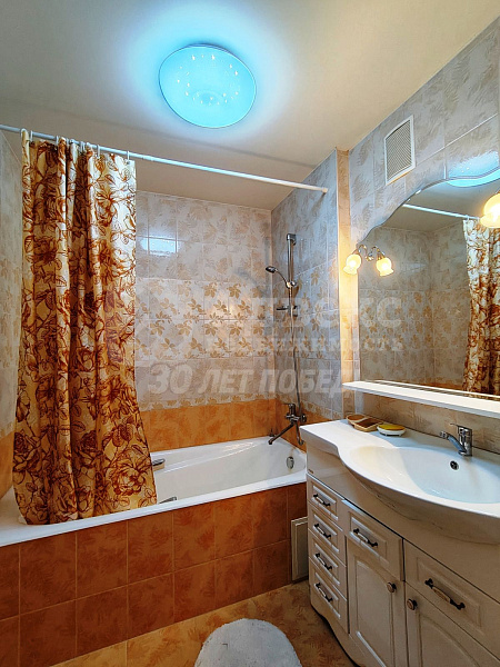 Квартира 2-комн., 65.9 м²