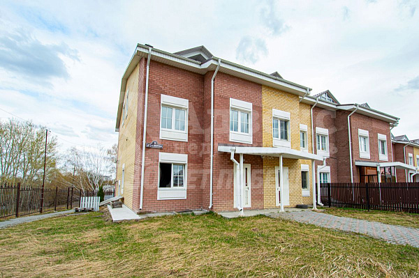 Квартира 2-комн., 129.7 м²