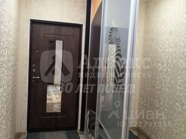 Квартира 2-комн., 67 м²