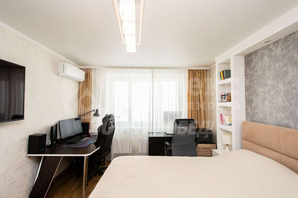 Квартира 2-комн., 67.7 м²