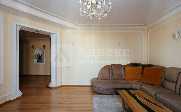 Квартира 3-комн., 93.3 м²