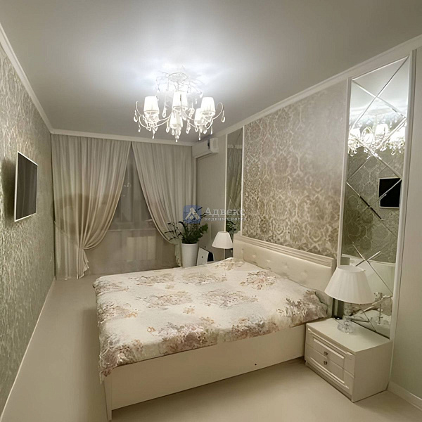 Квартира 1-комн., 42 м²