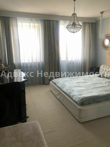 Квартира 3-комн., 110 м²