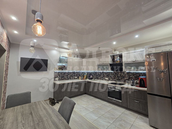 3-к квартира, 111 кв.м.