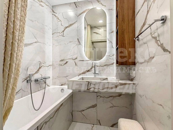 Квартира 3-комн., 70 м²