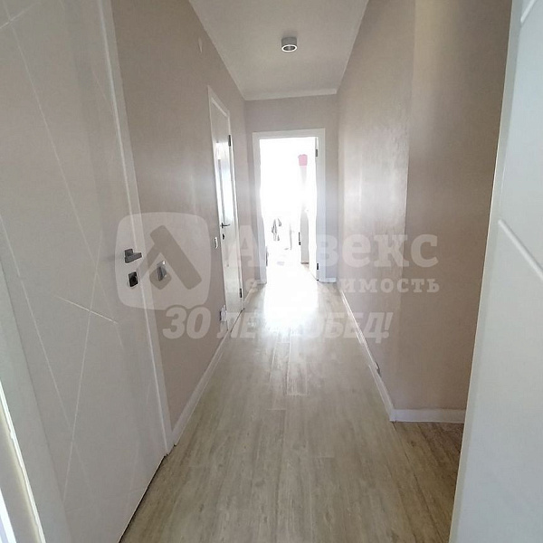 2-к квартира, 80 кв.м.