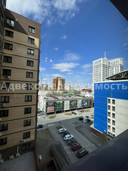 Квартира 3-комн., 108 м²